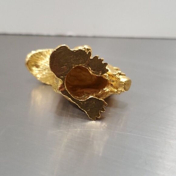 Gold Squirrel Holding Nut Rhinestone Figurine - Picture 6 of 6